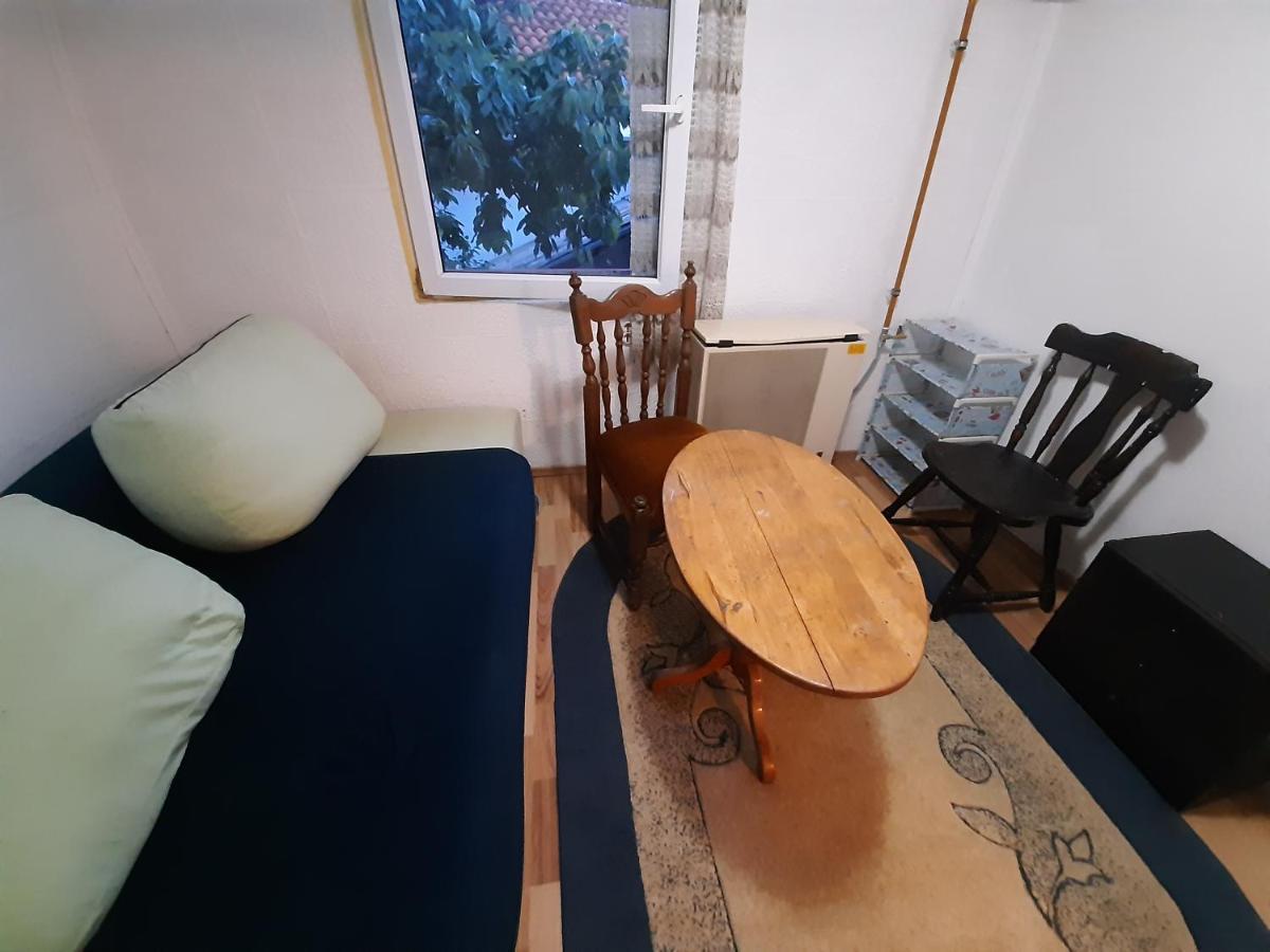 Appartamento Sprat Kuce SJJ Esterno foto